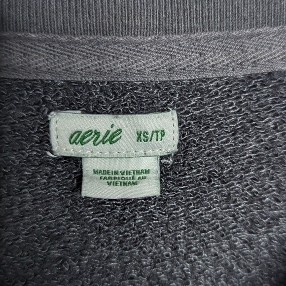Aerie Womens Sweatshirt Size XS Gray Cropped Long Sleeve Crewneck Top - Picture 3 of 5